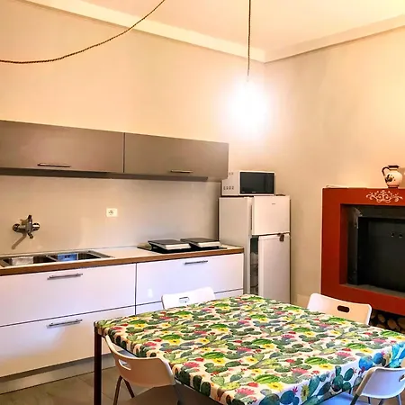 Con Piccolo Giardino Apartman
