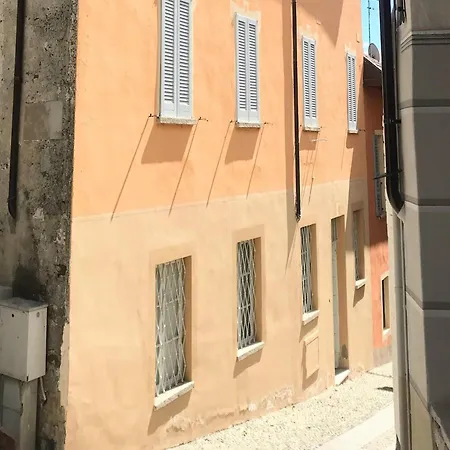 Apartment Modern With Garden On Maggiore *